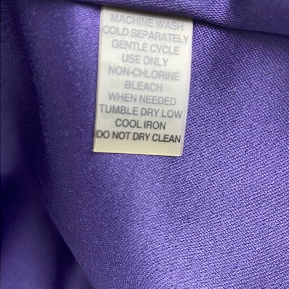 NWO TAHARI 🫣most beautiful Purple Trench Coat Size Medium 💜 Beans New ! - Picture 4 of 13
